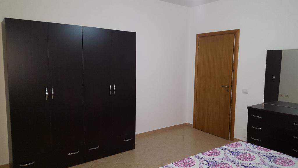Residenca Juli Apartment วญอเรอ ภายนอก รูปภาพ