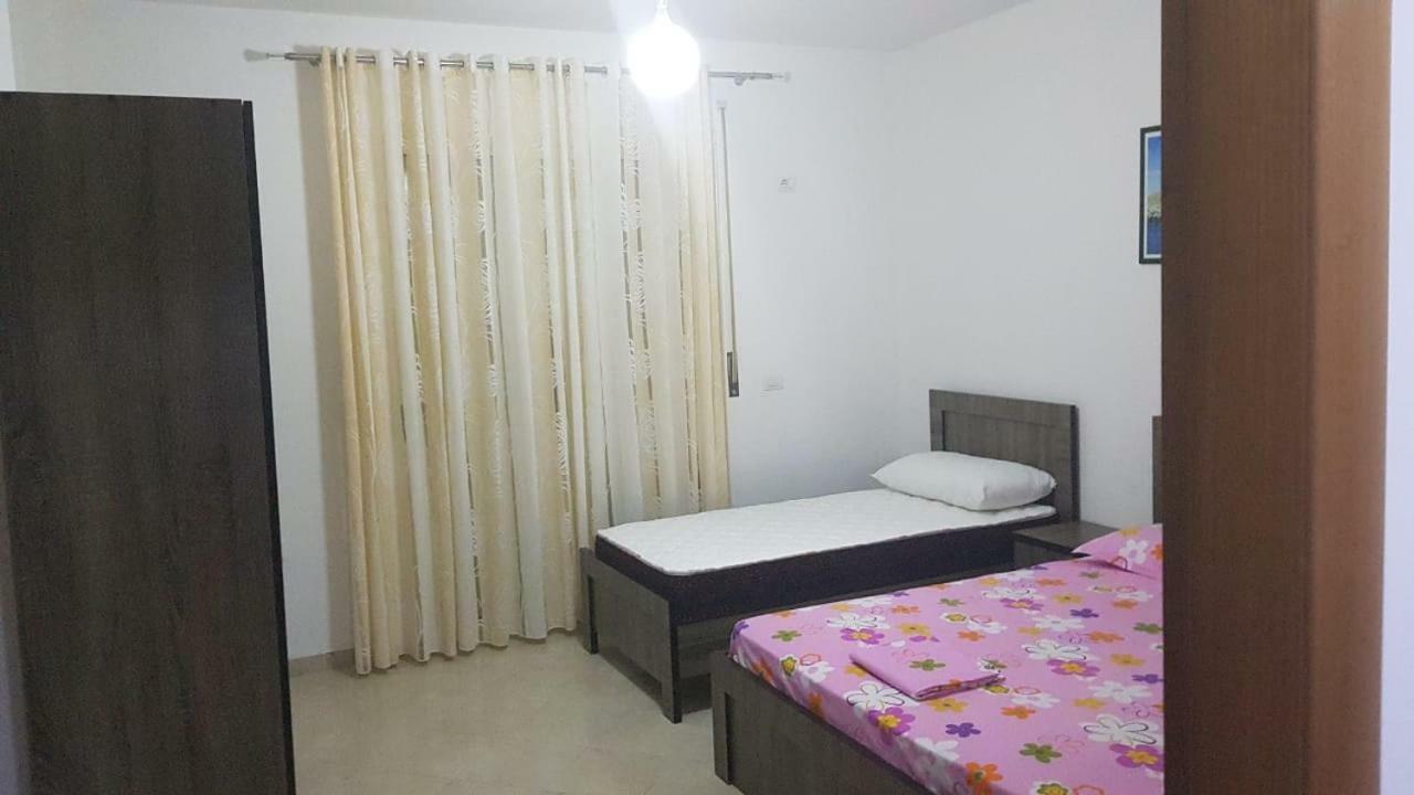 Residenca Juli Apartment วญอเรอ ภายนอก รูปภาพ